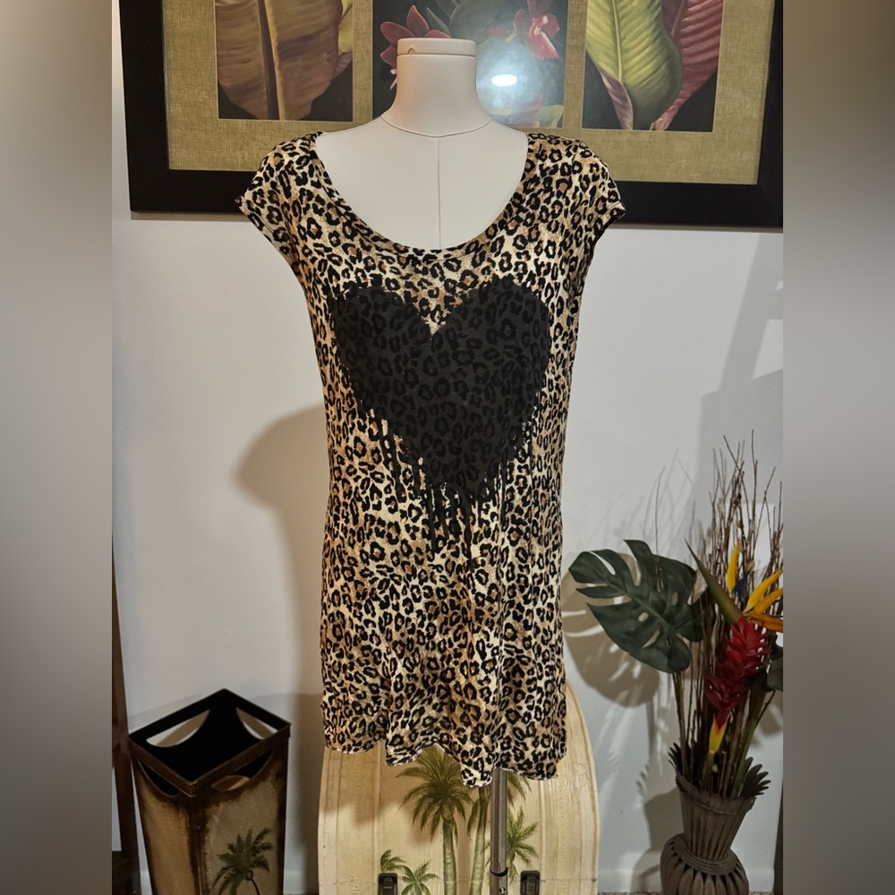 Guess Women's Leopard Night Gown Short Sleeve Soft Top Shirt Small